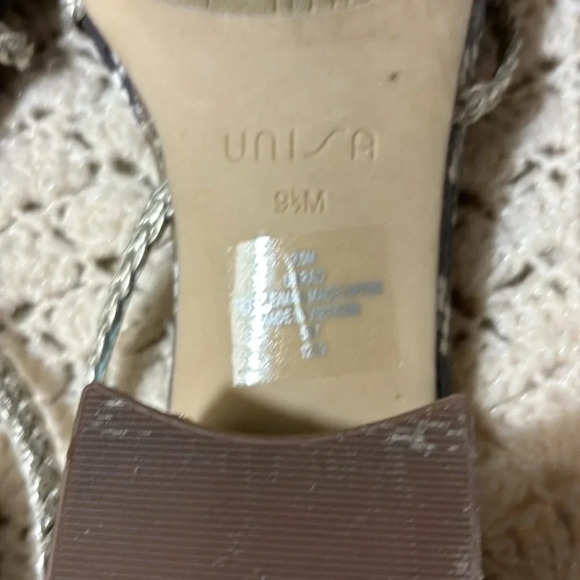 Unisa Rad Gold Metallic Print  Dressy Strappy Sandal size 9.5 - Picture 7 of 9